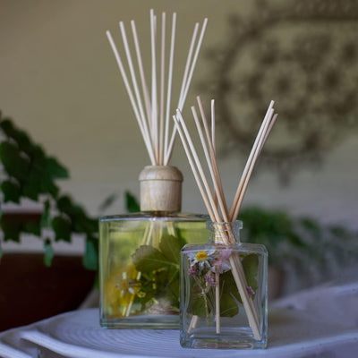 Rosy Rings Lemon Blossom & Lychee Botanical Reed Diffuser 4oz - Lasts 4-6 Months, Aromatherapy Diffuser, Reed Diffuser Sticks, Diffuser with Botanicals Perfect for Home Decor!