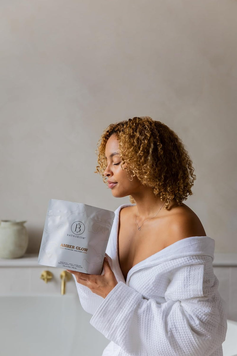 Amber Glow Mud Mineral Soak – Bath Soak with French Gray Sea Salt, Michilia Alba & Kaolin Clay, Soothes & Revitalizes Skin, Approximately 3 Baths, 32 oz