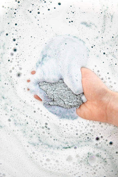 Midnight Superbloom Crush – Relaxing Floral Bath Soak with Lavender, Rose, and Jasmine, 21.2 oz