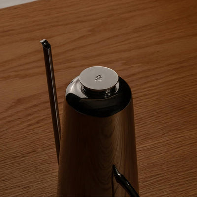 Holcomb Studio Dripless Olive Oil Can | Modern Stainless Steel Dispenser with Elongated Spout Precise Pouring | Modern Minimalist Cooking Entertaining Wedding Hostess Gift Dinner Table Home Decor 25oz