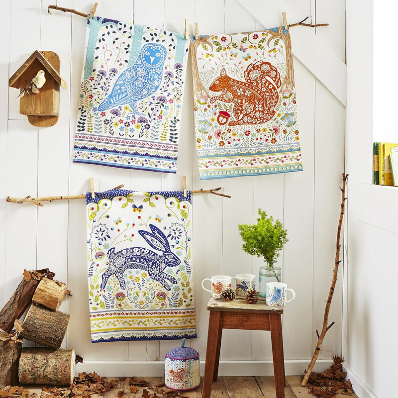 Ulster Weavers Tea Towel Cotton, Durable & Machine Washable, Eco-Friendly Design, Ideal Size, Animal Theme, Woodland Squirrel, Orange